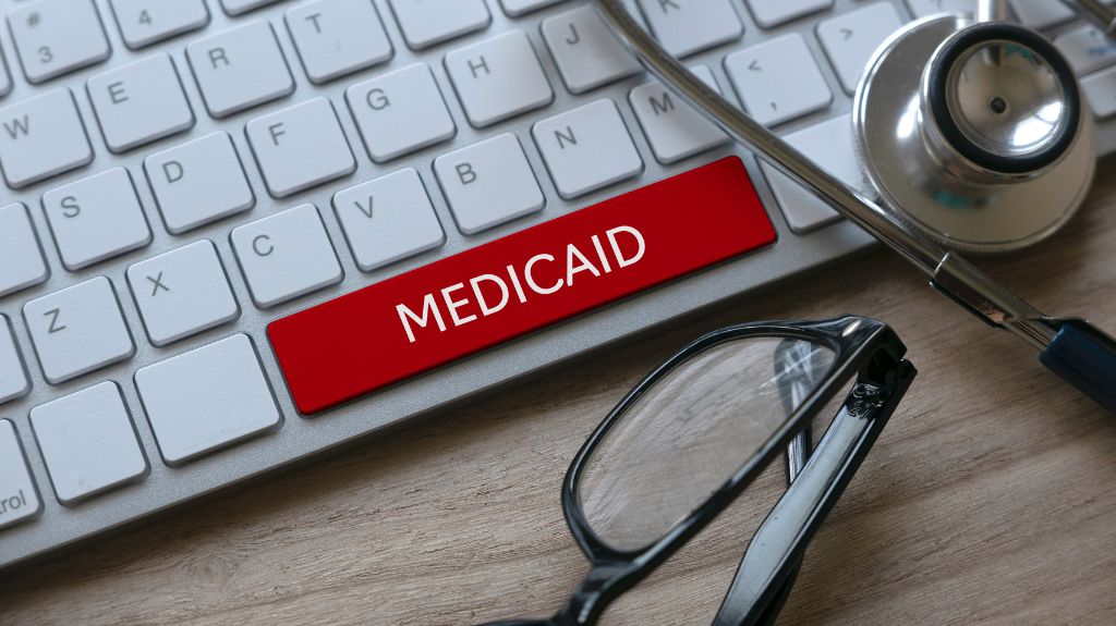 should-you-hire-a-lawyer-to-apply-for-medicaid